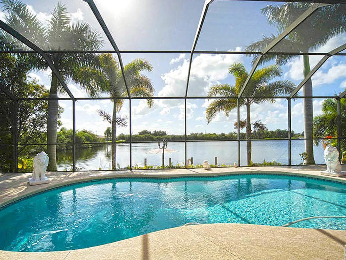 Villa Princess Кейп Корал Екстериор снимка